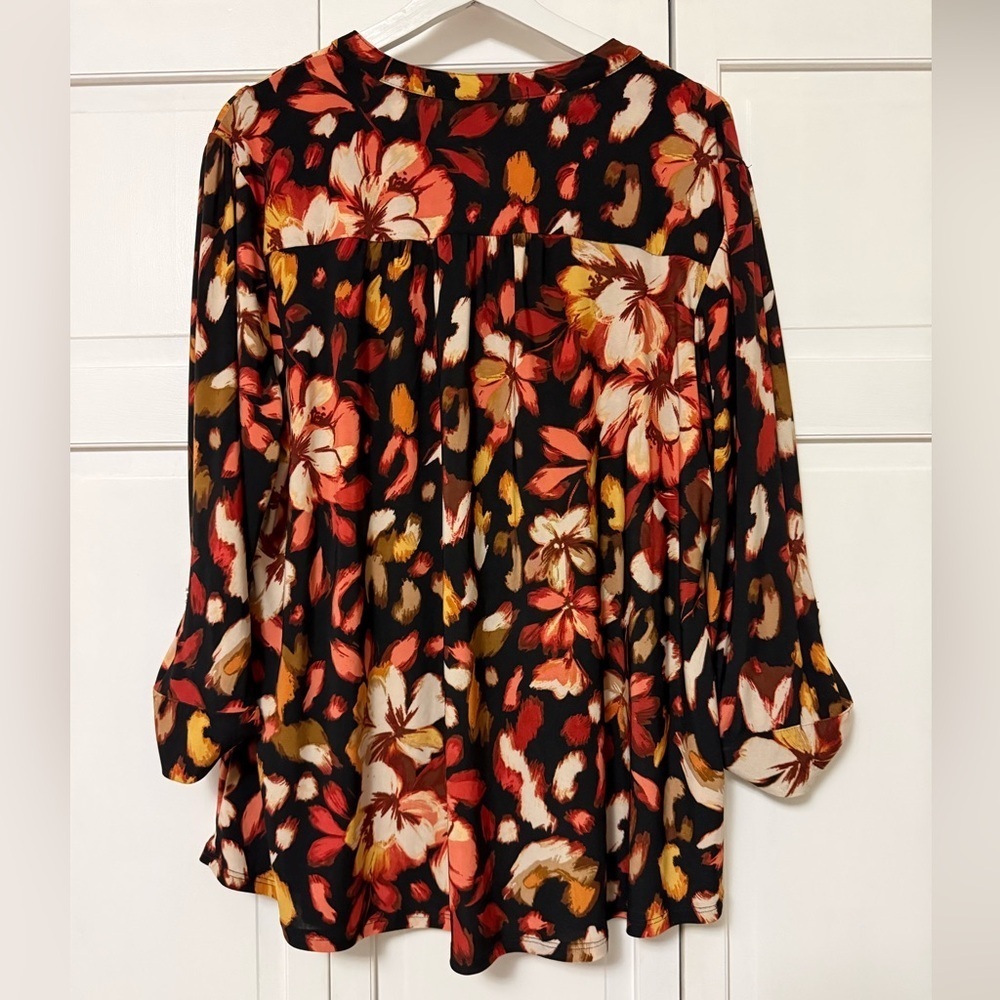 Cocomo Dark Floral Roll Tab Sleeve Blouse Size 2X Mature Office Career Casual - Picture 2 of 7